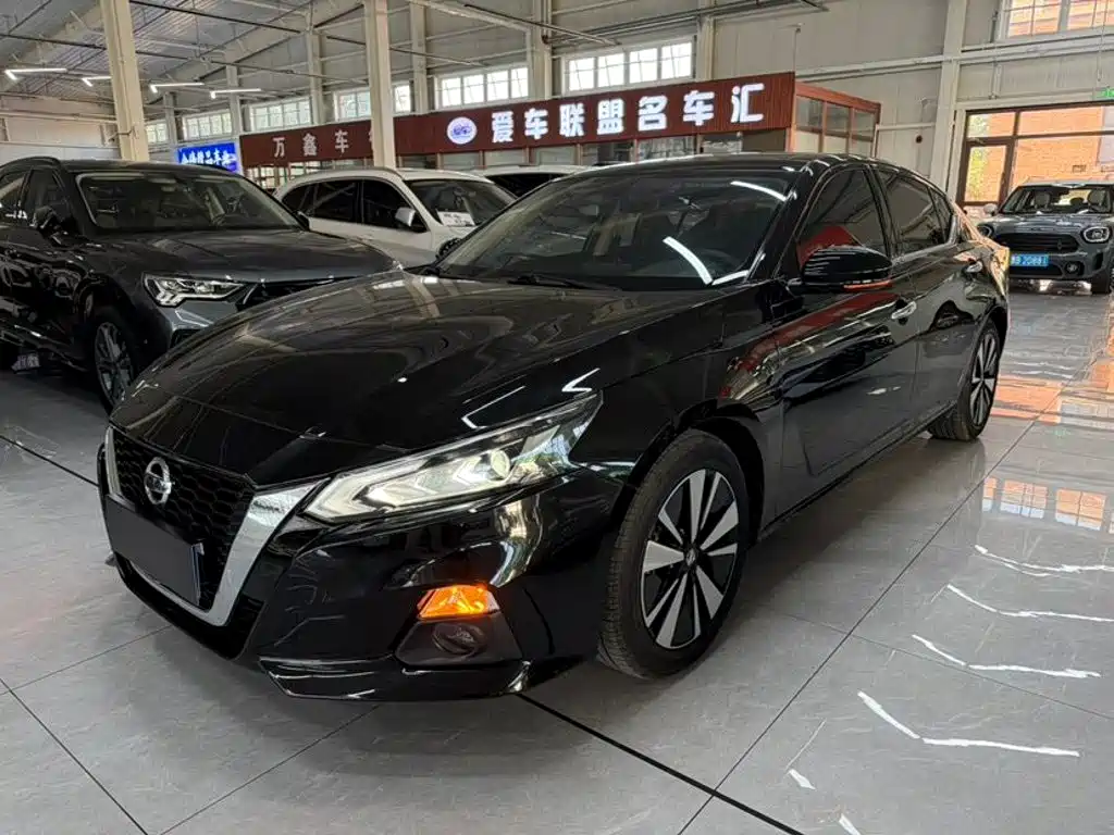 Nissan Teana 2020