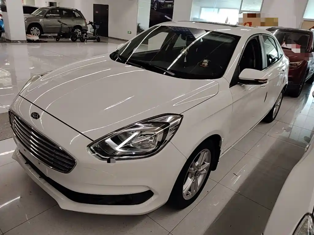 Ford Escort 2018